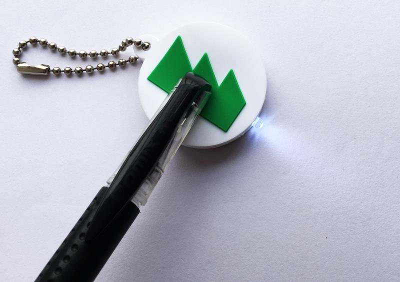Your brand on SOFT PVC 3D WITH LED KEYRINGS, your promotional gift solutions