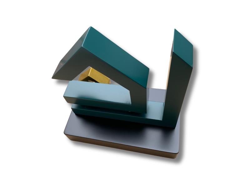 Your logo on WOOD STATUE CUSTOM, your one-stop gifting solutions