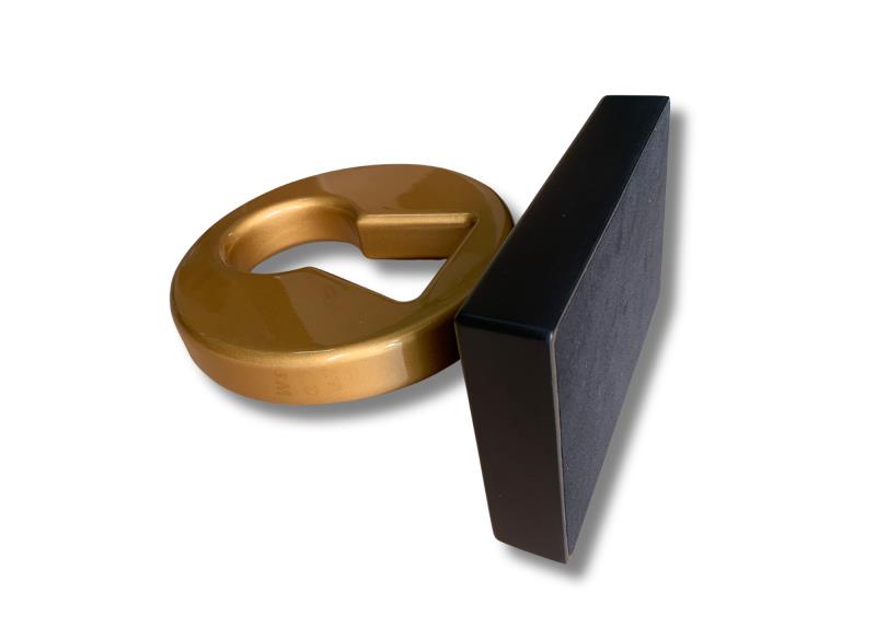 Your logo on WOOD STATUE CUSTOM, your promotional gift solutions
