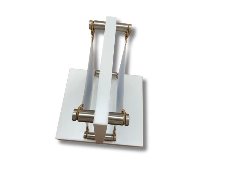 Define your design: WOOD STATUE CUSTOM, your promotional gift solutions